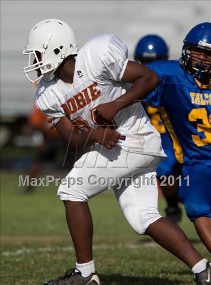 Thumbnail 2 in Channelview vs. Dobie (Freshmen A) photogallery.