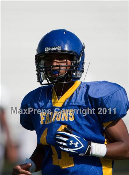 Thumbnail 2 in Channelview vs. Dobie (Freshmen A) photogallery.