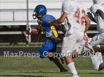 Thumbnail 1 in Channelview vs. Dobie (Freshmen A) photogallery.