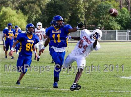 Thumbnail 3 in Channelview vs. Dobie (Freshmen A) photogallery.