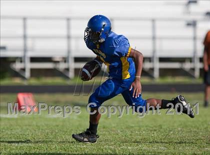 Thumbnail 3 in Channelview vs. Dobie (Freshmen A) photogallery.