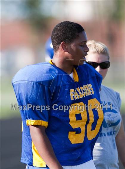 Thumbnail 2 in Channelview vs. Dobie (Freshmen A) photogallery.