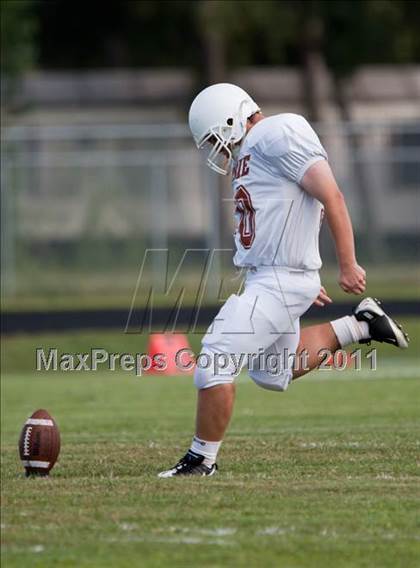 Thumbnail 2 in Channelview vs. Dobie (Freshmen A) photogallery.