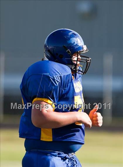 Thumbnail 1 in Channelview vs. Dobie (Freshmen A) photogallery.