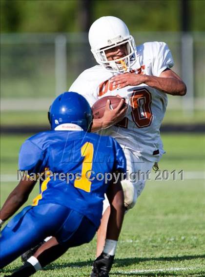 Thumbnail 1 in Channelview vs. Dobie (Freshmen A) photogallery.