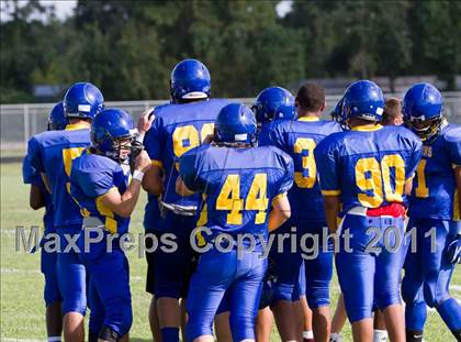 Thumbnail 2 in Channelview vs. Dobie (Freshmen A) photogallery.