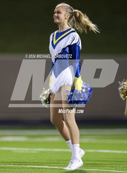 Thumbnail 3 in Wakeland @ Highland Park (UIL 5A D1 Football Area) photogallery.