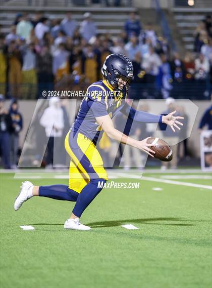 Thumbnail 2 in Wakeland @ Highland Park (UIL 5A D1 Football Area) photogallery.