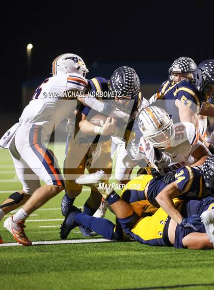 Thumbnail 1 in Wakeland @ Highland Park (UIL 5A D1 Football Area) photogallery.