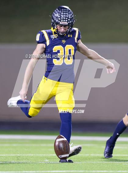 Thumbnail 2 in Wakeland @ Highland Park (UIL 5A D1 Football Area) photogallery.
