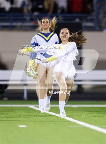 Thumbnail 3 in Wakeland @ Highland Park (UIL 5A D1 Football Area) photogallery.