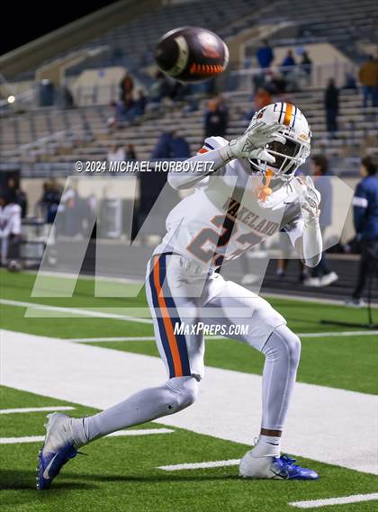 Thumbnail 1 in Wakeland @ Highland Park (UIL 5A D1 Football Area) photogallery.