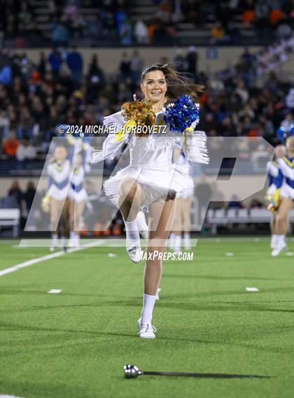 Thumbnail 2 in Wakeland @ Highland Park (UIL 5A D1 Football Area) photogallery.