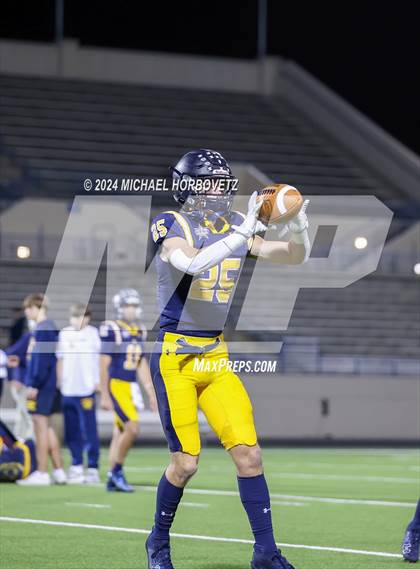 Thumbnail 3 in Wakeland @ Highland Park (UIL 5A D1 Football Area) photogallery.
