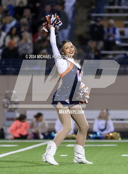 Thumbnail 1 in Wakeland @ Highland Park (UIL 5A D1 Football Area) photogallery.