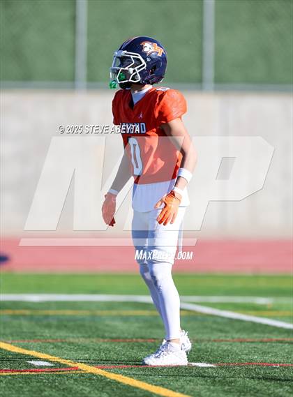 Thumbnail 1 in Valor Christian @ Legend (CHSAA 5A Quarterfinal) photogallery.