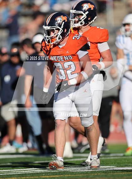 Thumbnail 2 in Valor Christian @ Legend (CHSAA 5A Quarterfinal) photogallery.