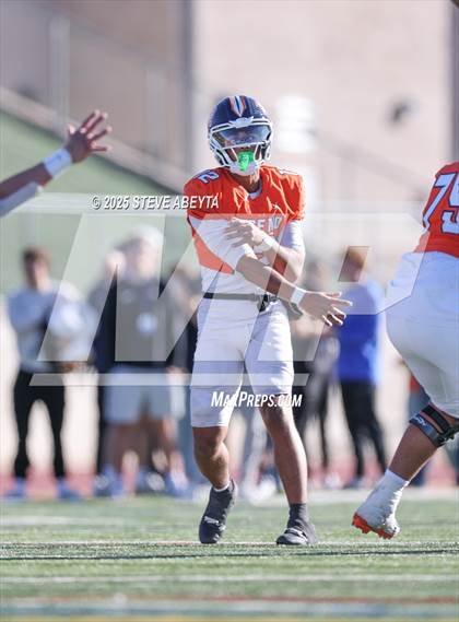 Thumbnail 2 in Valor Christian @ Legend (CHSAA 5A Quarterfinal) photogallery.
