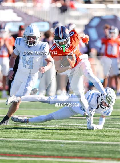 Thumbnail 2 in Valor Christian @ Legend (CHSAA 5A Quarterfinal) photogallery.
