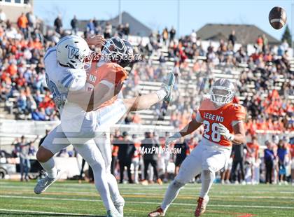 Thumbnail 2 in Valor Christian @ Legend (CHSAA 5A Quarterfinal) photogallery.