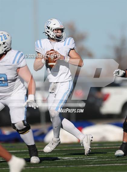 Thumbnail 1 in Valor Christian @ Legend (CHSAA 5A Quarterfinal) photogallery.