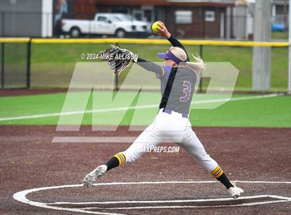 Thumbnail 2 in Chattanooga Central vs Rhea County photogallery.