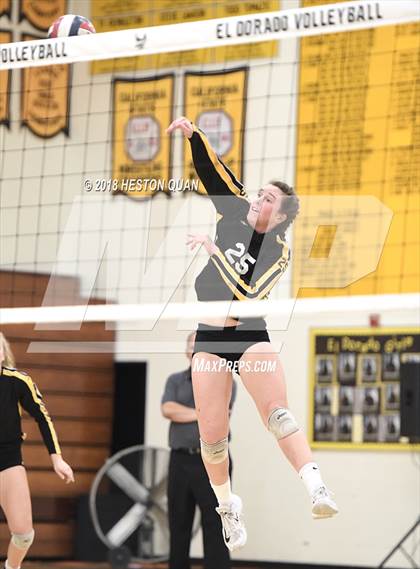 Thumbnail 1 in Brea Olinda @ El Dorado photogallery.