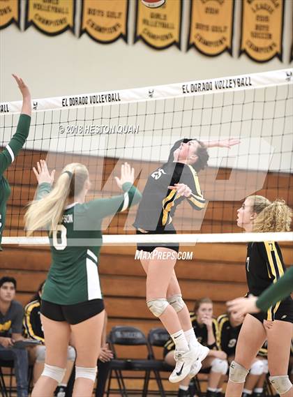 Thumbnail 2 in Brea Olinda @ El Dorado photogallery.