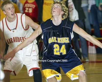 Thumbnail 3 in Oak Ridge vs Jesuit (Father Kelly Tribute) photogallery.