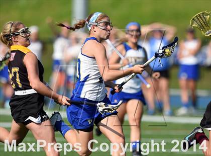 Thumbnail 3 in Amity @ Newtown (CIAC Class L 1st Round) photogallery.