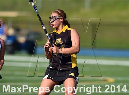 Thumbnail 3 in Amity @ Newtown (CIAC Class L 1st Round) photogallery.