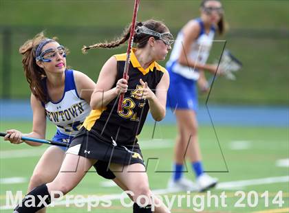 Thumbnail 2 in Amity @ Newtown (CIAC Class L 1st Round) photogallery.