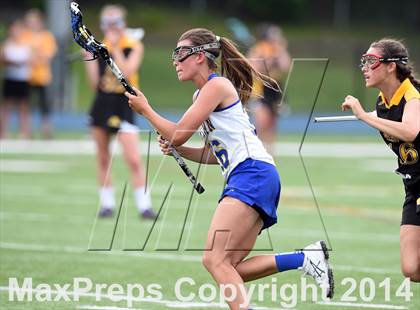 Thumbnail 2 in Amity @ Newtown (CIAC Class L 1st Round) photogallery.