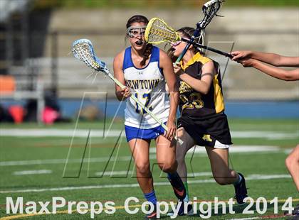 Thumbnail 2 in Amity @ Newtown (CIAC Class L 1st Round) photogallery.