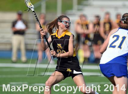 Thumbnail 2 in Amity @ Newtown (CIAC Class L 1st Round) photogallery.