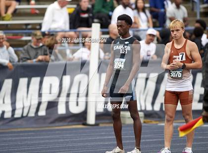 Thumbnail 3 in FHSAA Class 4A Final (800m) photogallery.