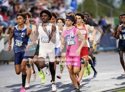 Thumbnail 2 in FHSAA Class 4A Final (800m) photogallery.