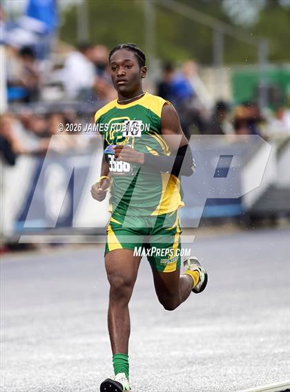 Thumbnail 3 in FHSAA Class 4A Final (800m) photogallery.