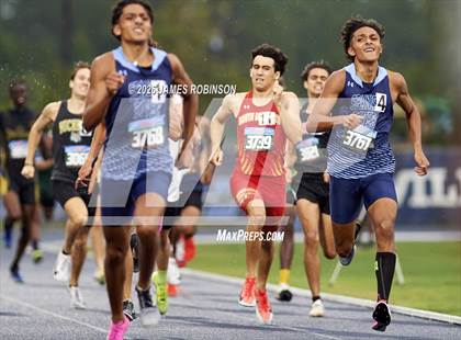 Thumbnail 2 in FHSAA Class 4A Final (800m) photogallery.