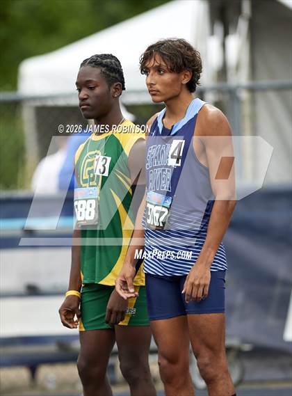 Thumbnail 1 in FHSAA Class 4A Final (800m) photogallery.