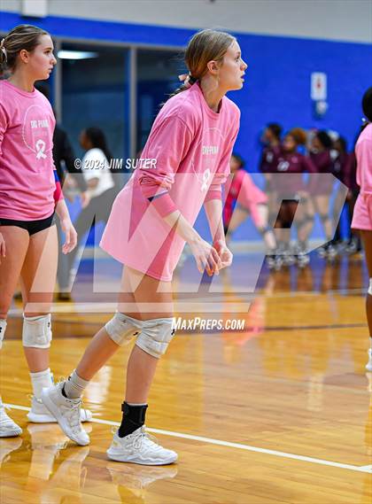 Thumbnail 2 in Snook vs Hearne photogallery.
