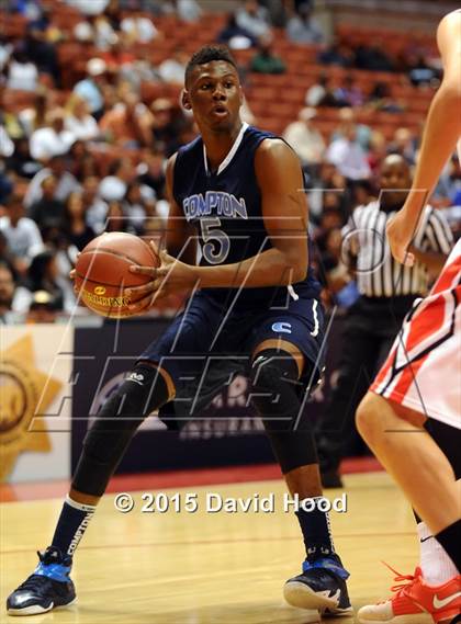 Thumbnail 2 in Redlands East Valley vs. Compton (CIF SS D2A Final) photogallery.