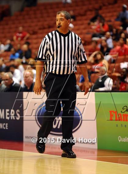Thumbnail 3 in Redlands East Valley vs. Compton (CIF SS D2A Final) photogallery.