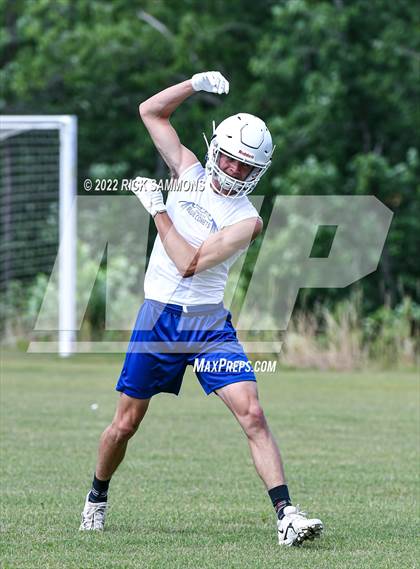 Thumbnail 1 in Pinecrest vs Asheboro (7 on 7) photogallery.