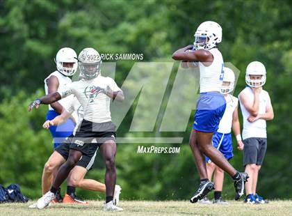Thumbnail 1 in Pinecrest vs Asheboro (7 on 7) photogallery.