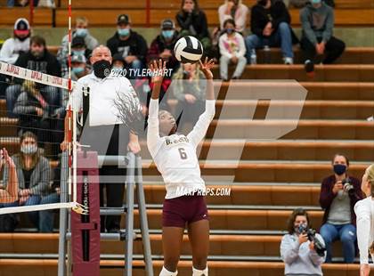Thumbnail 3 in Brownstown Central vs. Brebeuf Jesuit Preparatory (Regional Championship) photogallery.