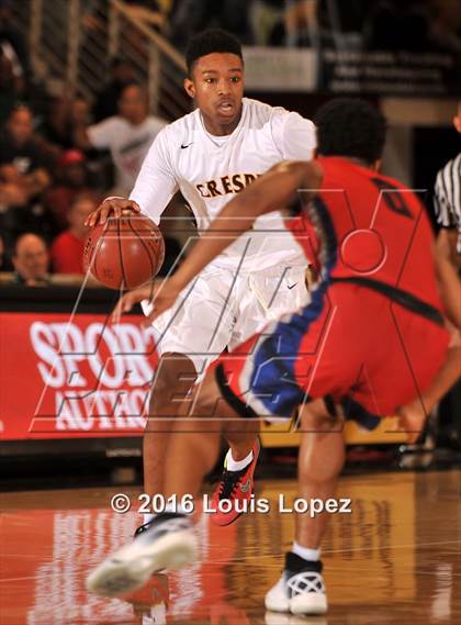 Thumbnail 1 in Crespi vs. Redondo Union (CIF SoCal Regional D1 Final) photogallery.