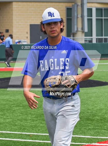 Thumbnail 3 in Barbers Hill vs Friendswood (UIL 5A Regional Final) photogallery.