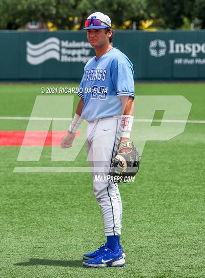 Thumbnail 3 in Barbers Hill vs Friendswood (UIL 5A Regional Final) photogallery.