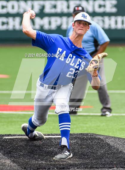 Thumbnail 3 in Barbers Hill vs Friendswood (UIL 5A Regional Final) photogallery.
